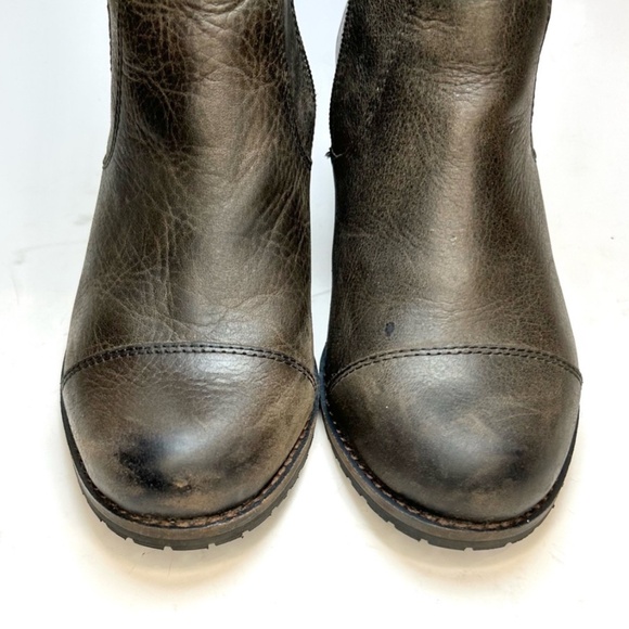Aetrex Autumn Gray Ankle Boots | 7 - Picture 2 of 7